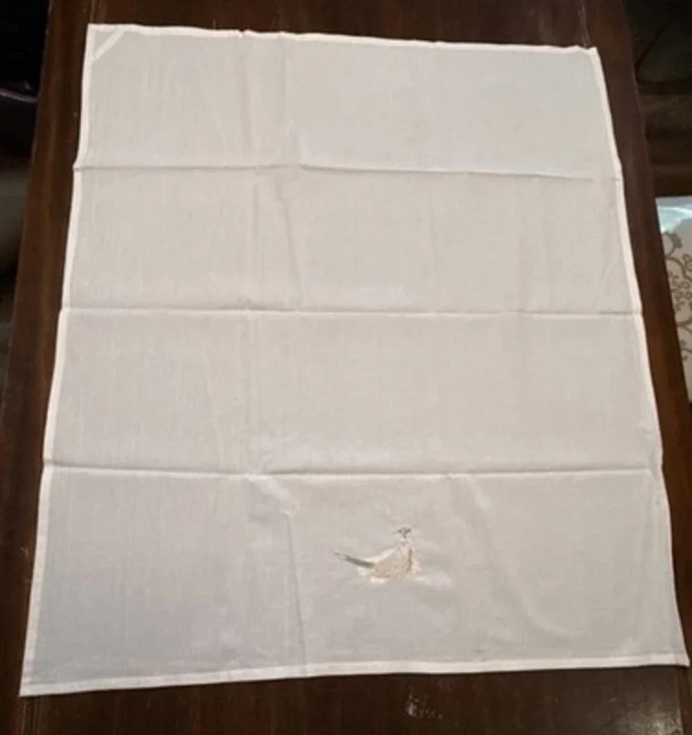 Vintage Set Of 4 Linen Tablecloths Embroidered Pheasants 33”x38”